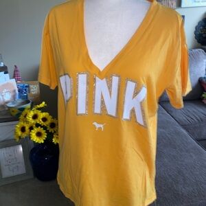 PINK VICTORIA SECRETS T-Shirt